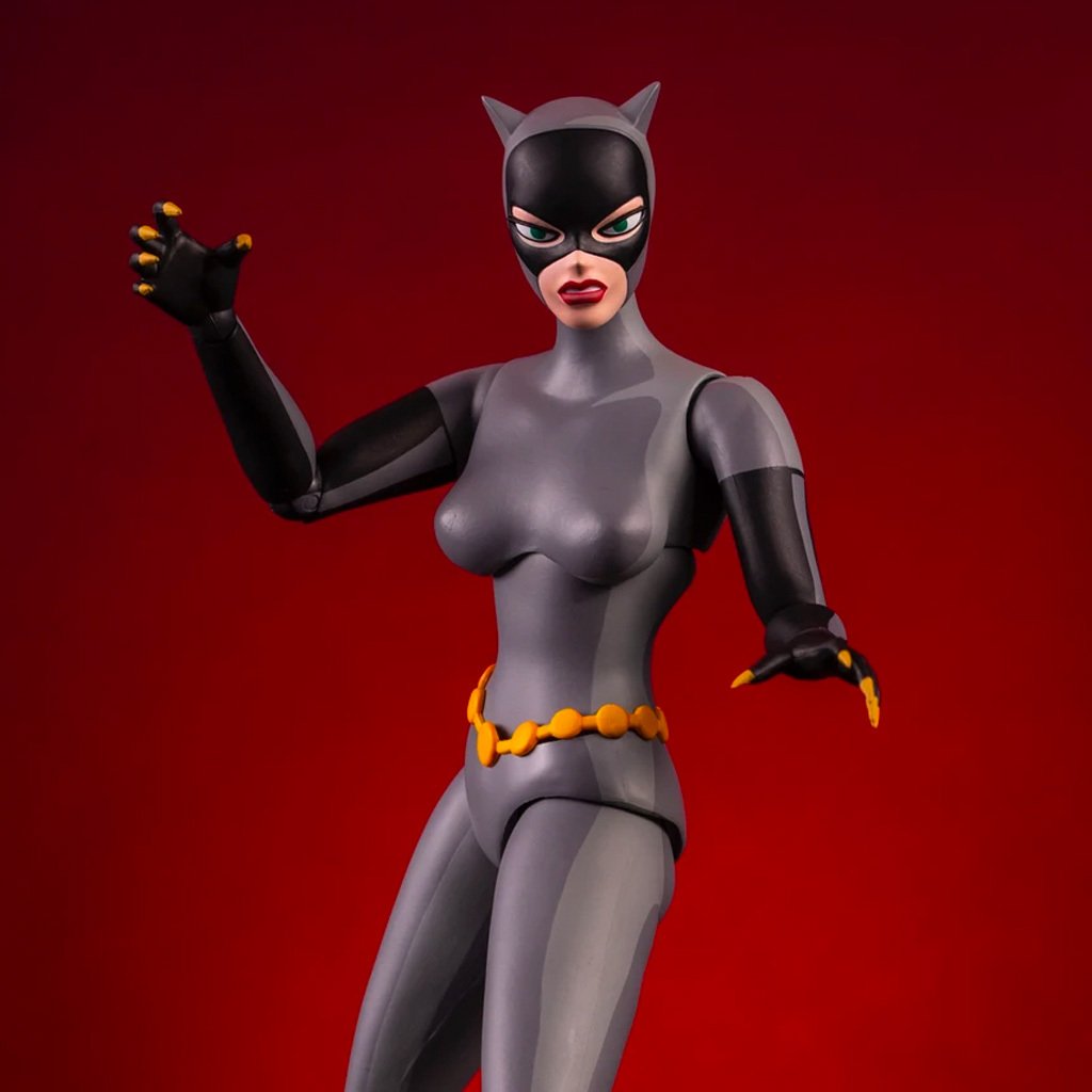 Catwoman 1/6 Scale Figure - Regular Edition