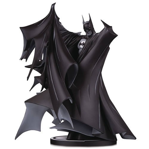 Batman B&W Statues - Batman By Todd McFarlane
