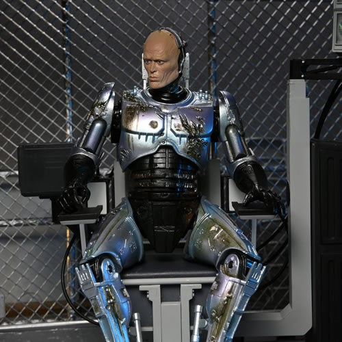 RoboCop 7" Scale Figures - Ultimate Battle Damaged RoboCop w/ Chair