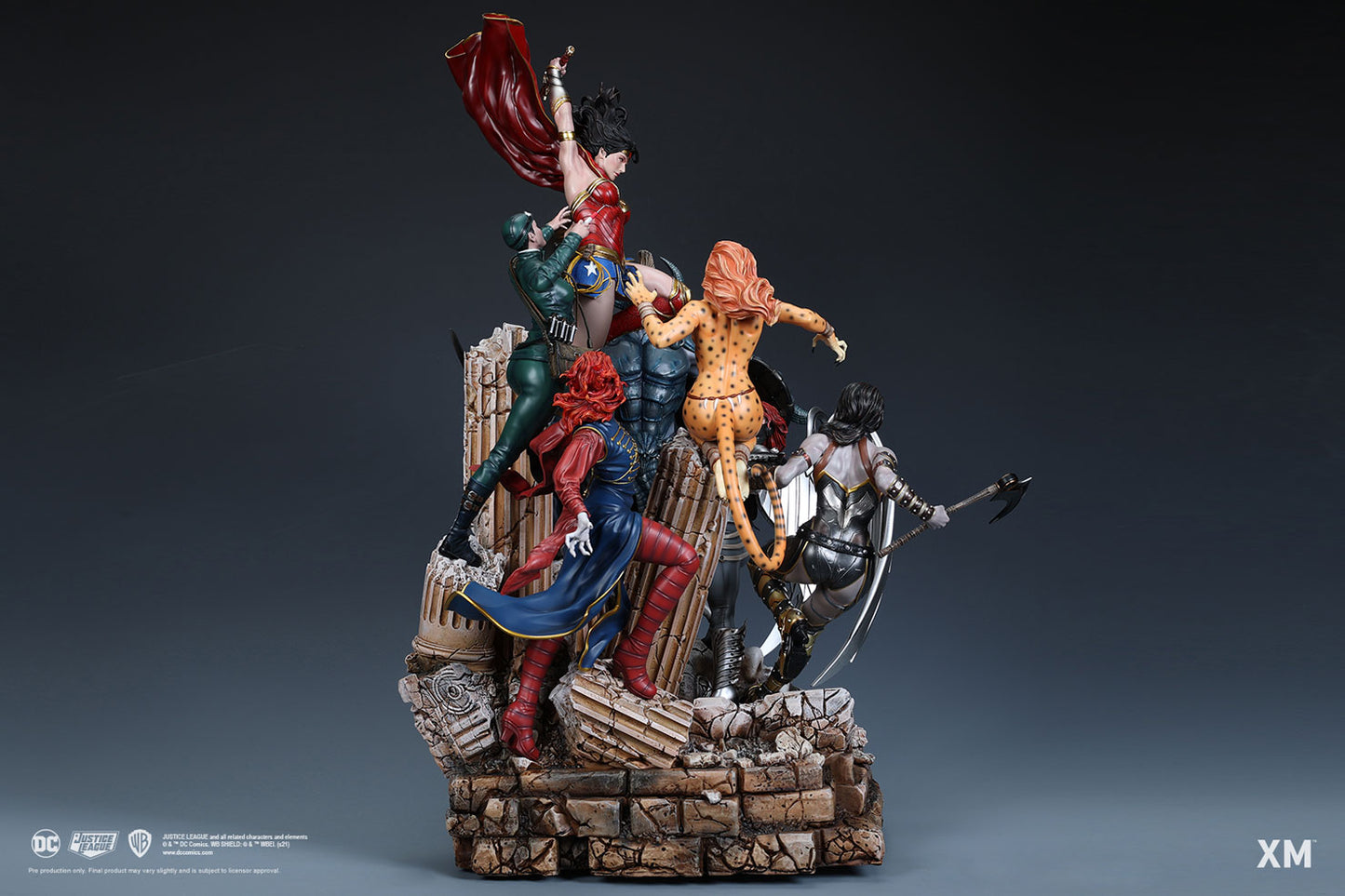 Wonder Woman Courage Diorama (Color Version)