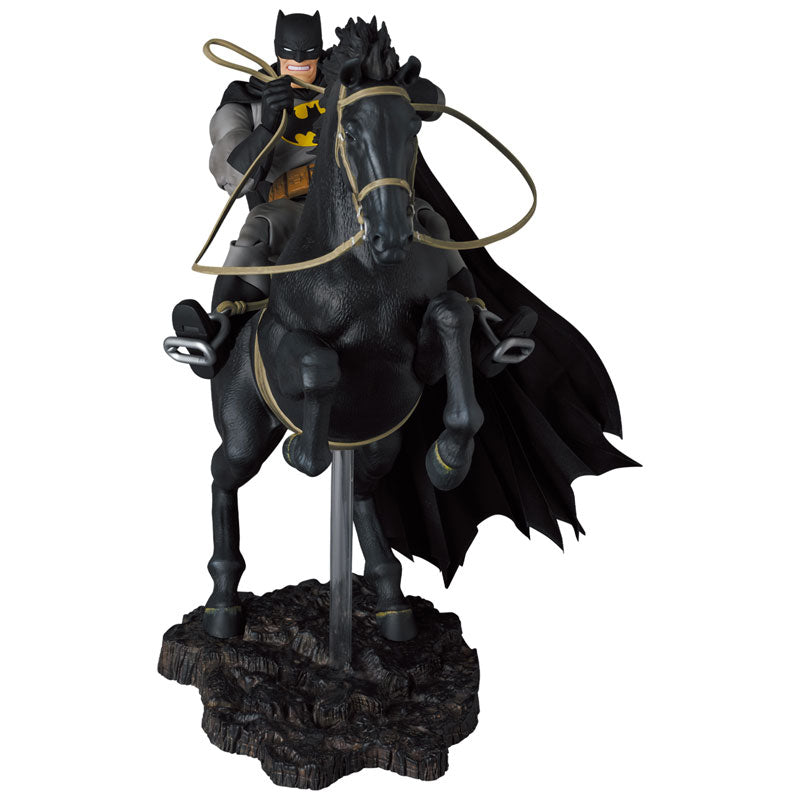 MAFEX Batman - Batman & Horse (The Dark Knight Returns)