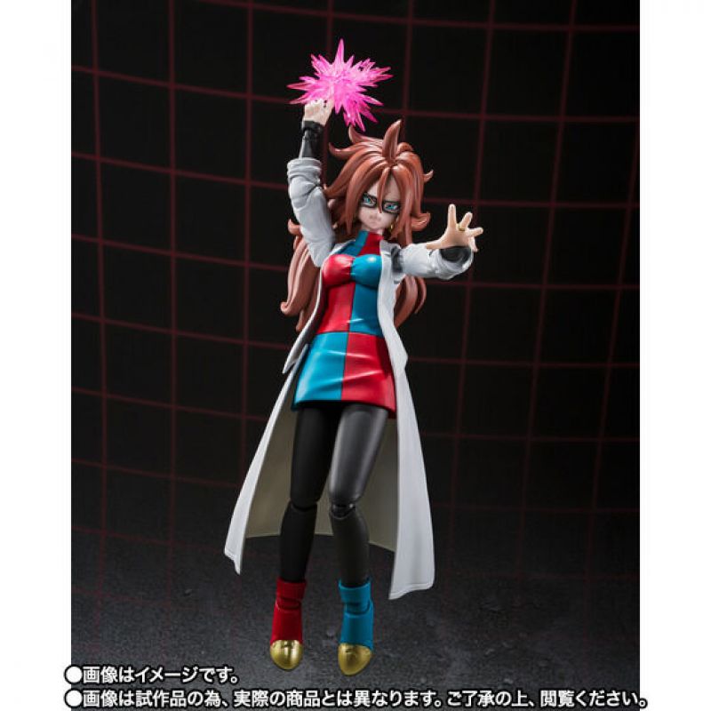 S.H. Figuarts Dragon Ball FighterZ - Android 21 (Lab Coat)