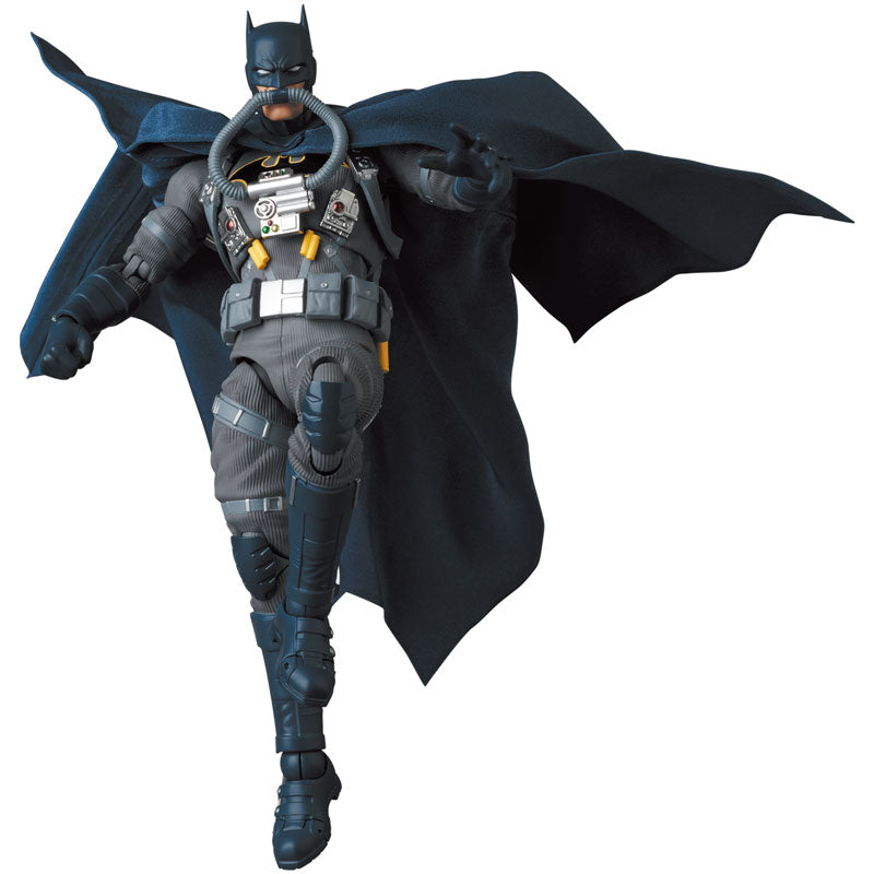MAFEX Batman - Stealth Jumper Batman (Batman: HUSH Ver.)